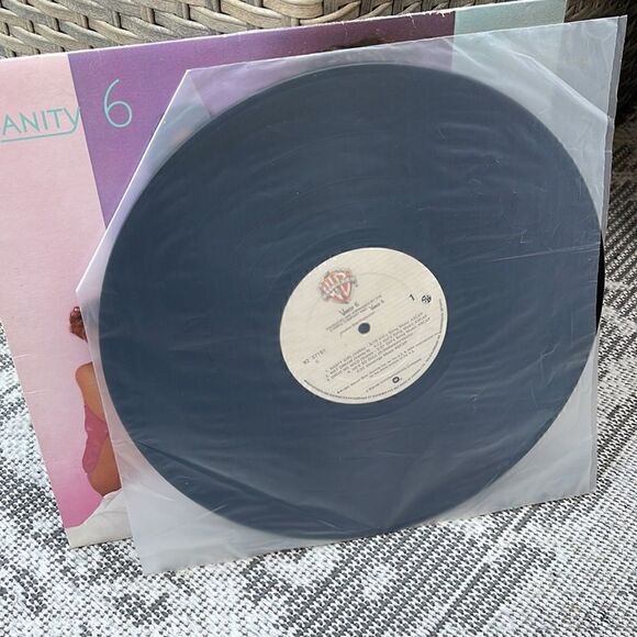 Vanity 6  - Picture 4 of 6